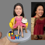 Female 50th Birthday Gift - Custom Bobbleheads - The Lady with the Birthday Cake
